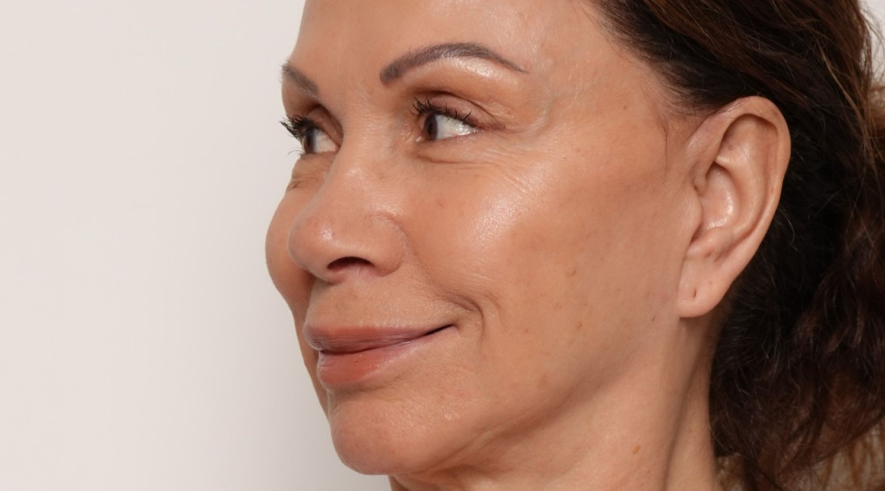 'No Makeup' Makeup Look for Women Over 40: Mature Makeup Look - Adorn Cosmetics