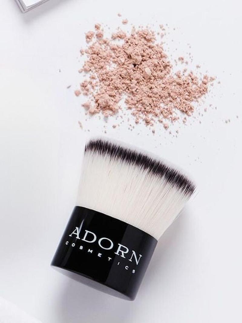 ADORN Mineral Makeup Discovery Box