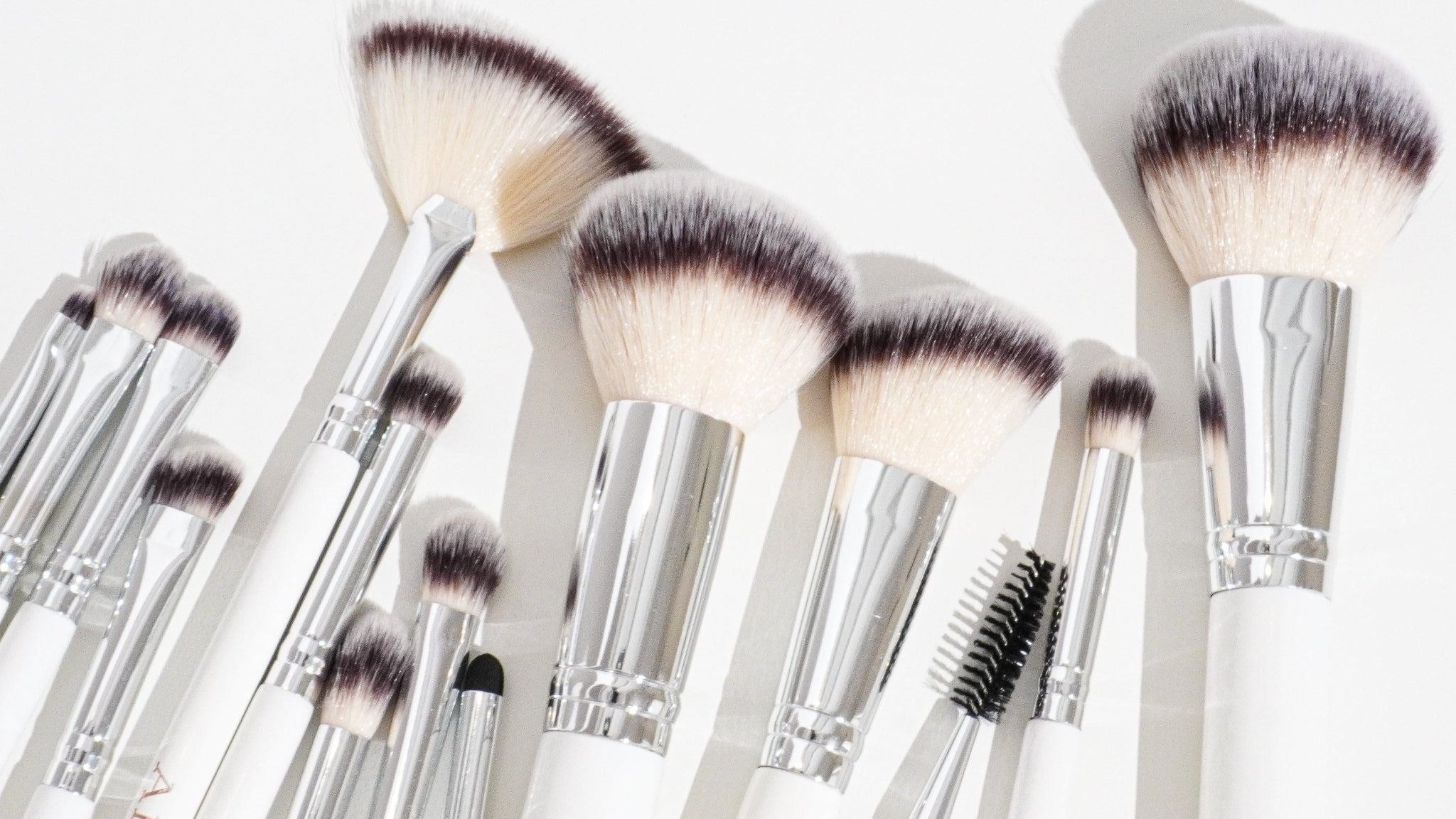 Ultimate 19 Piece Vegan Makeup Brush Gift Set